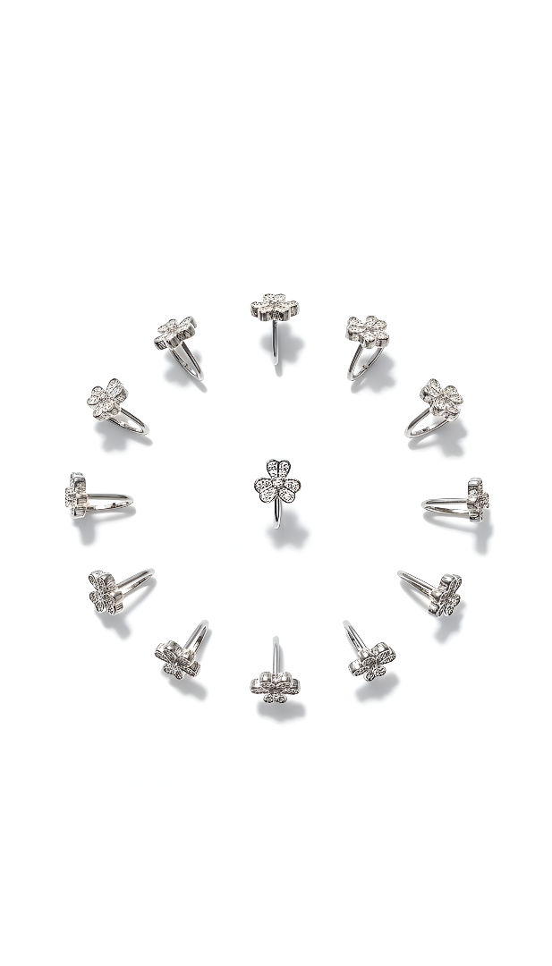 The ZIRYA Lucky Clover Nose Pin